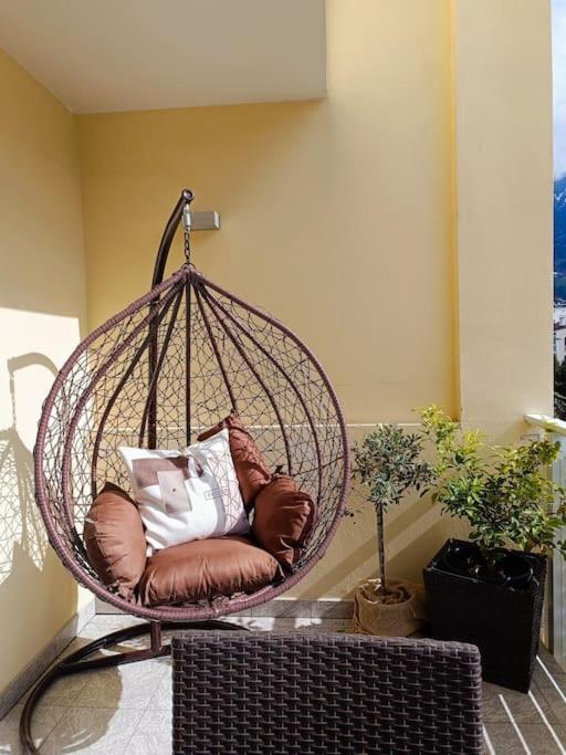 Apartment 66 - Stylisches Apartment Mit Balkon & Toplage In Brixen Екстер'єр фото
