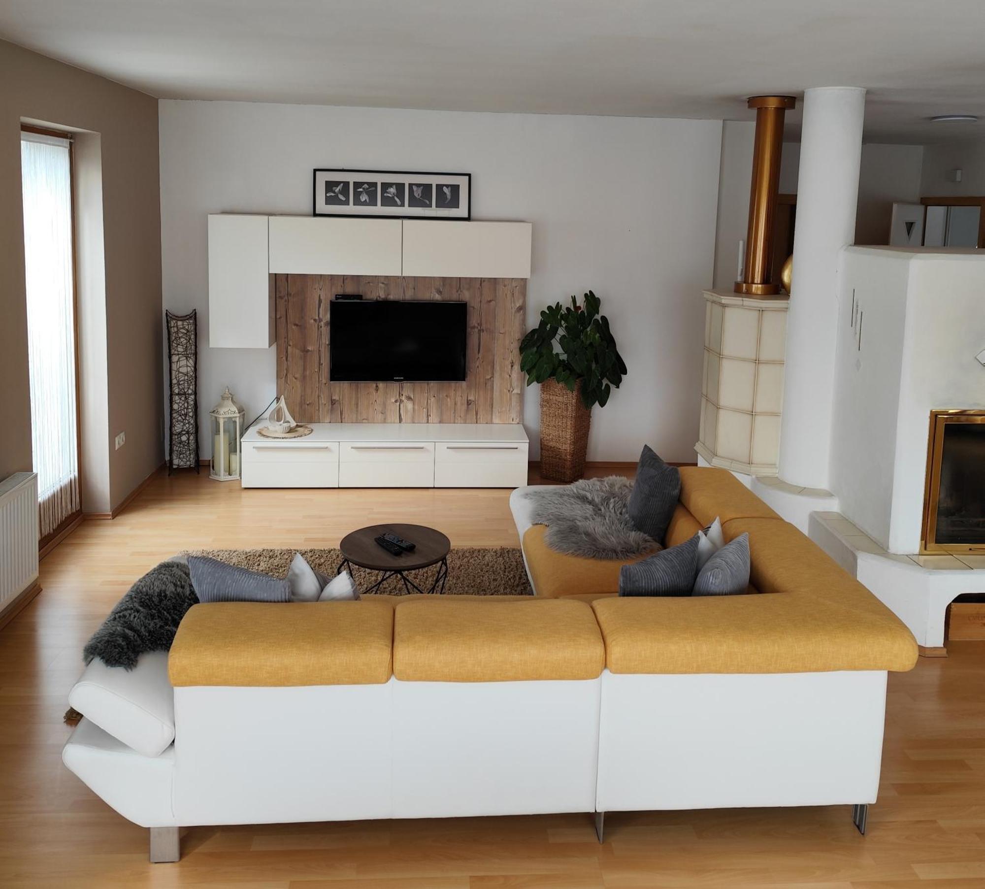 Apartment 66 - Stylisches Apartment Mit Balkon & Toplage In Brixen Екстер'єр фото